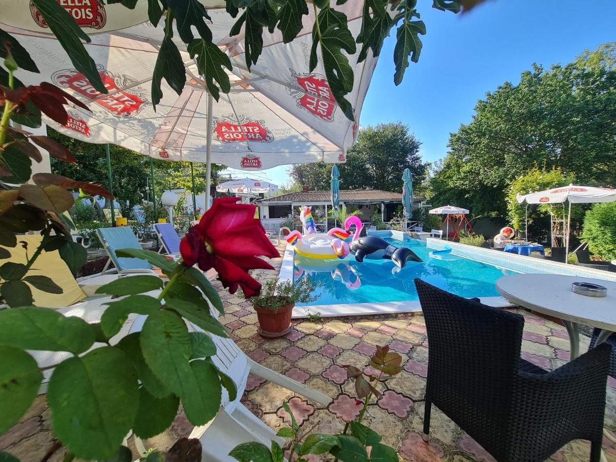 Hotel Rai Obrochishte ภายนอก รูปภาพ